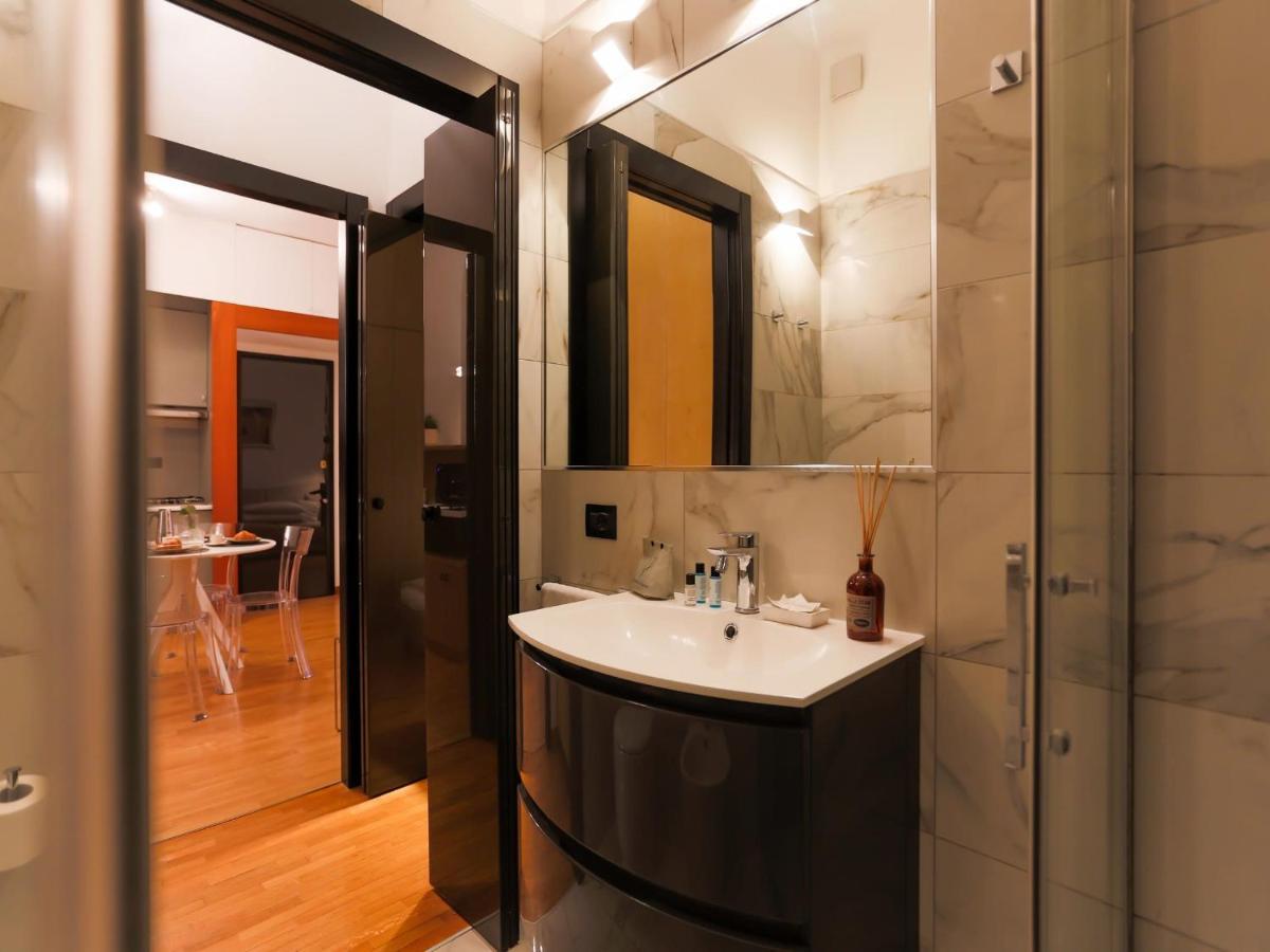 The Best Rent - Modern Apartment In The Center ミラノ エクステリア 写真