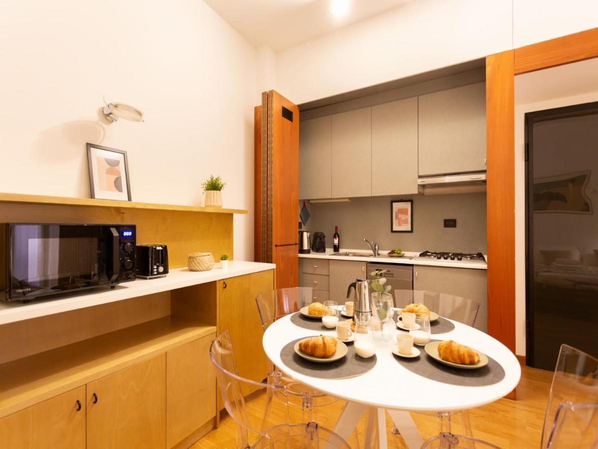 The Best Rent - Modern Apartment In The Center ミラノ エクステリア 写真